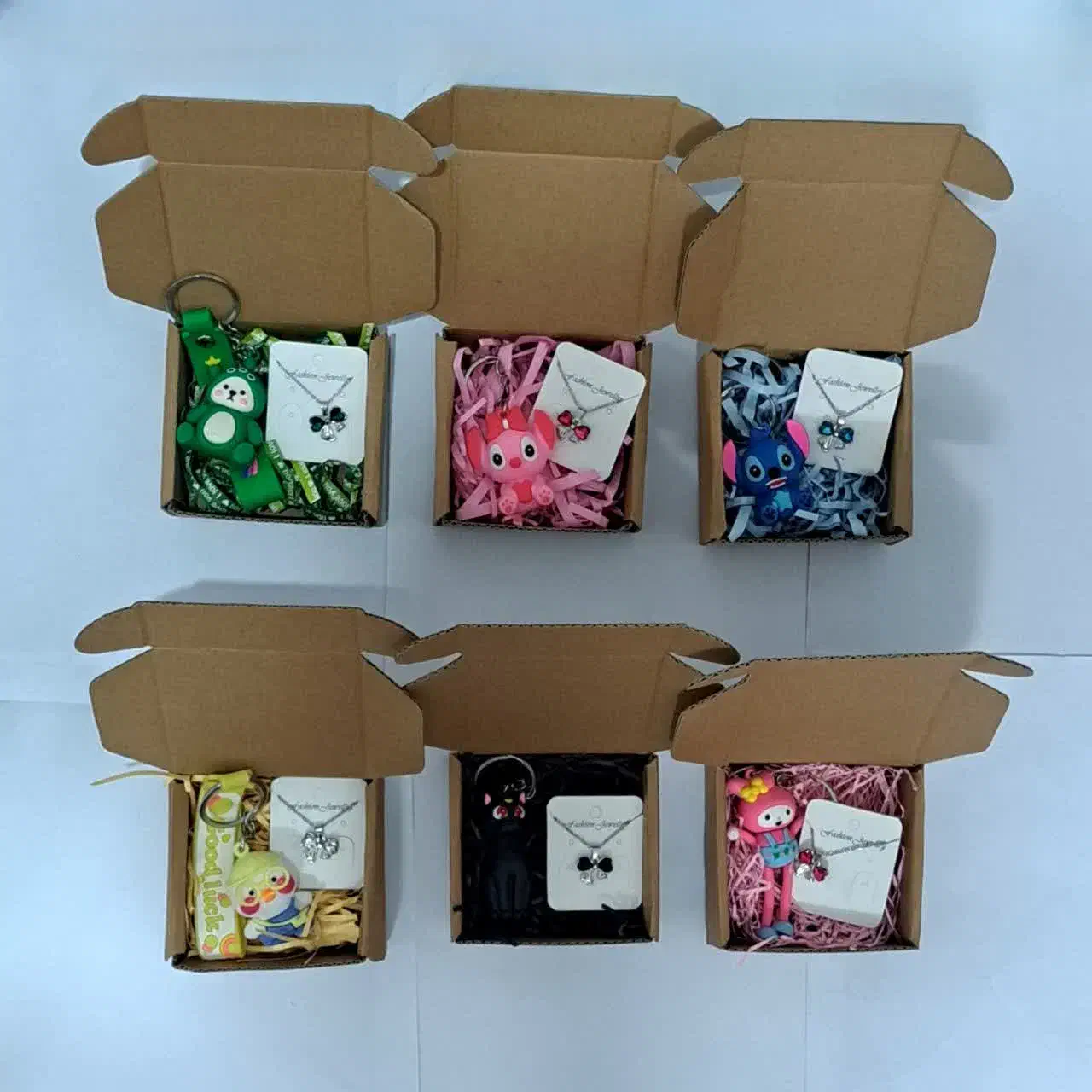 پک هدیه دخترانه ۹۹ تومنی|بدلیجات|قم, ژاندارمها|دیوار