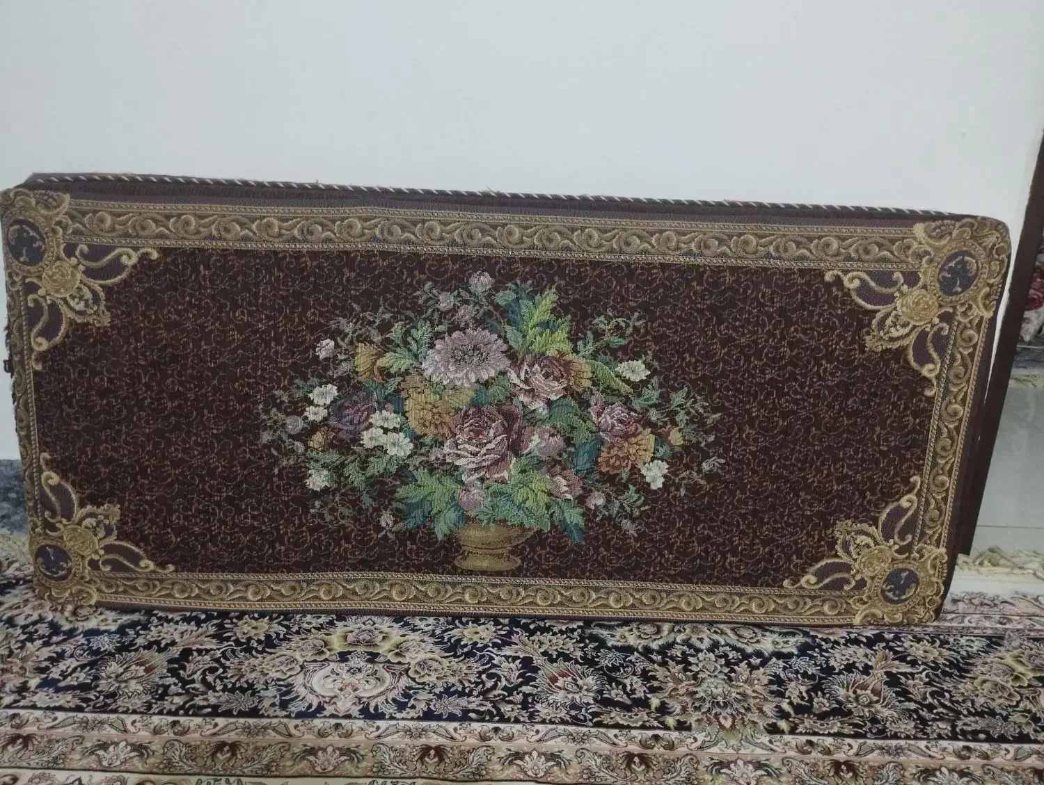 پشتی|پشتی|مشهد, گلشور|دیوار