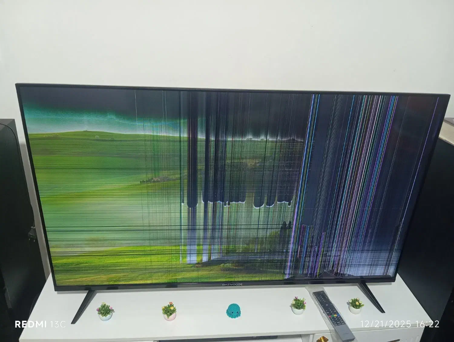 تلویزیون ال سی دی شکسته  55 دوو|تلویزیون و پروژکتور|قزوین, |دیوار