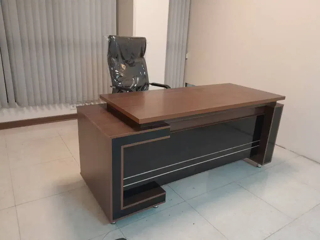 مبلمان اداری میز مدیریت آکا|دفتر کار|تهران, گلستان (شهرک راه آهن)|دیوار