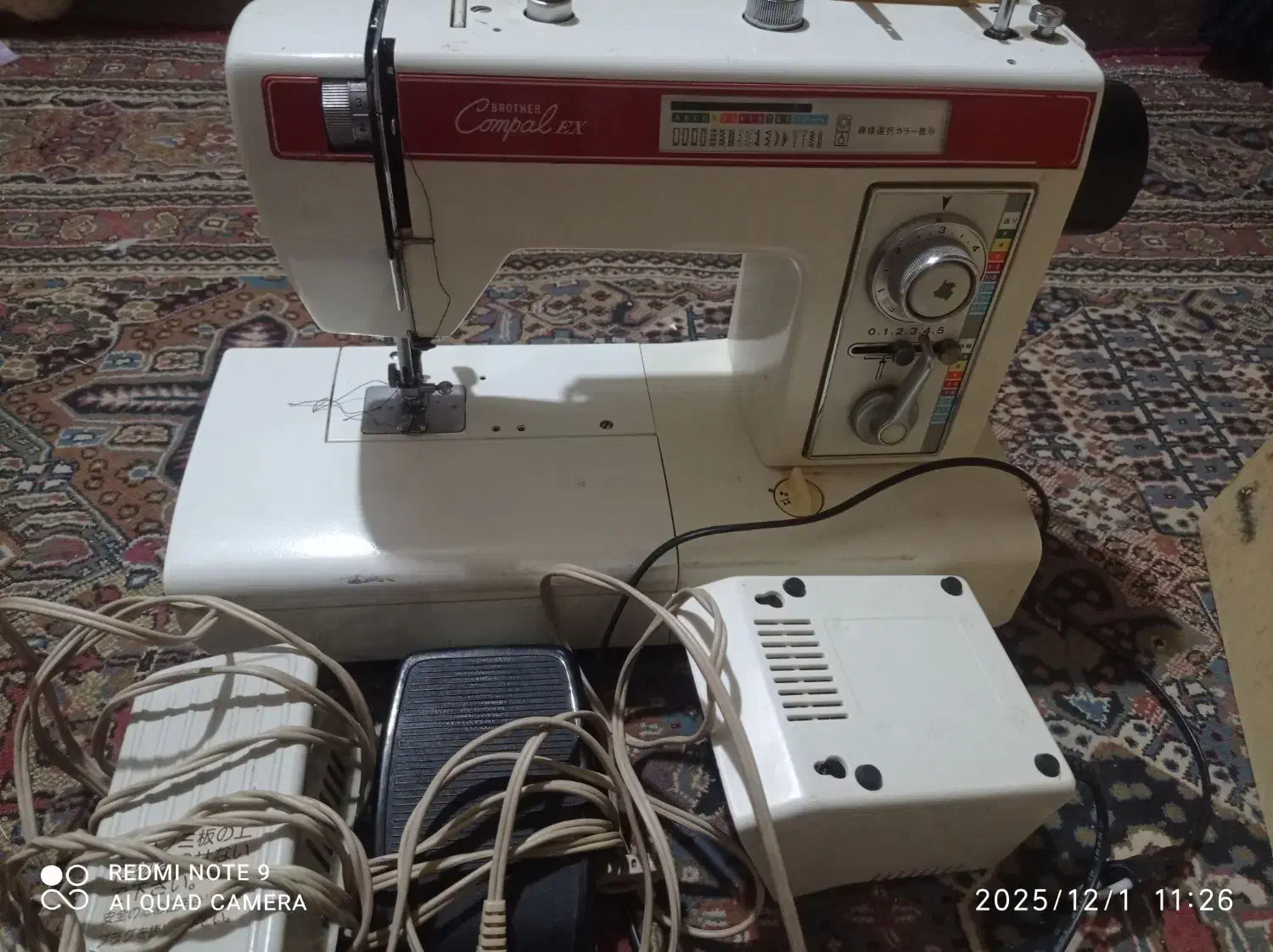 چرخ خیاطی برادر|چرخ خیاطی و ریسندگی|کرباسک, |دیوار