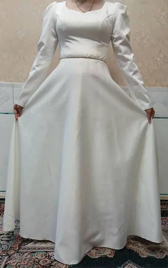 لباس مجالس|لباس|اصفهان, محله سفلی|دیوار