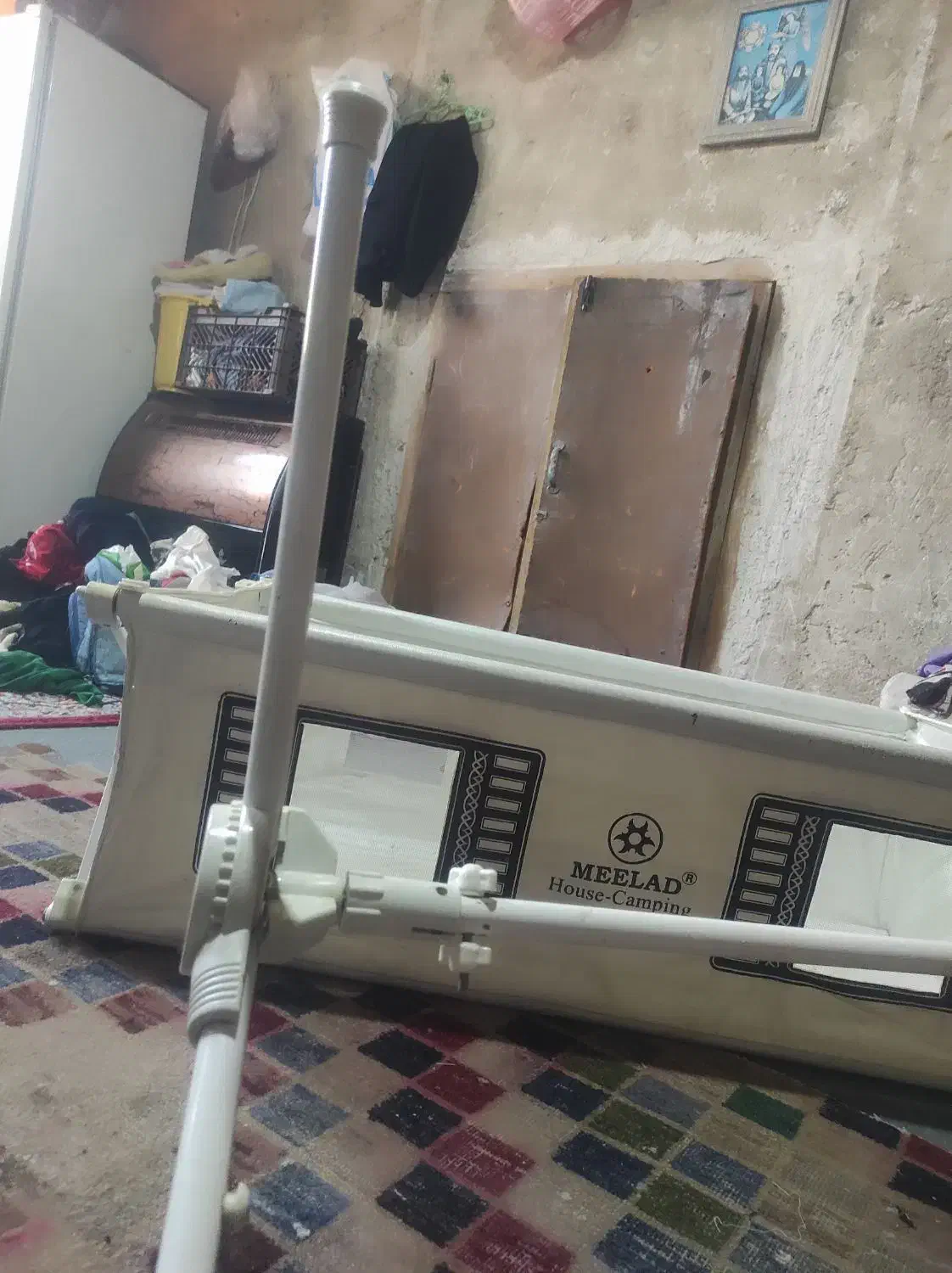 گهواره|تخت و صندلی بچه|شیراز, سلطان آباد|دیوار