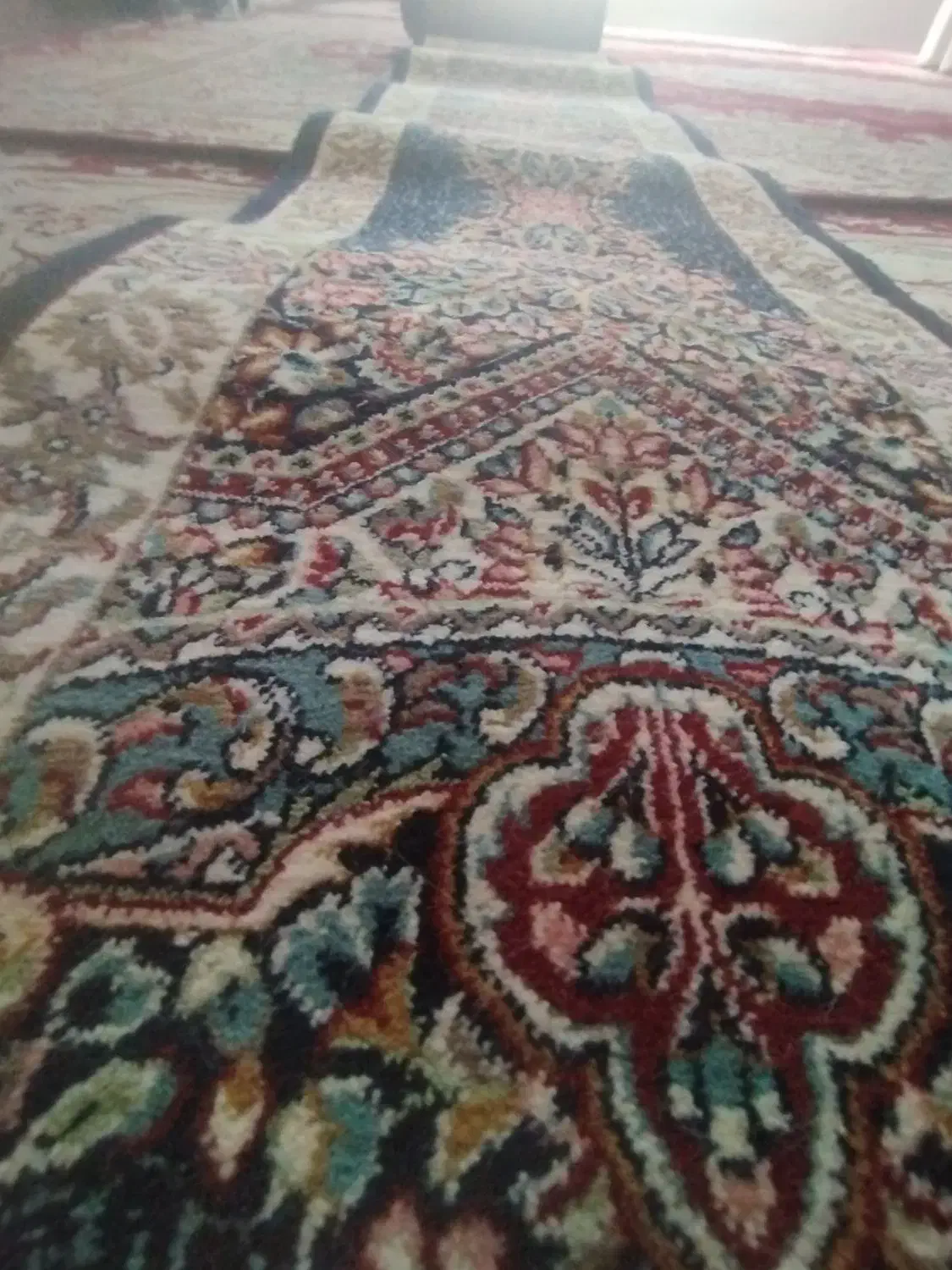 یک عدد کناره نونو|فرش|خرم‌آباد, |دیوار