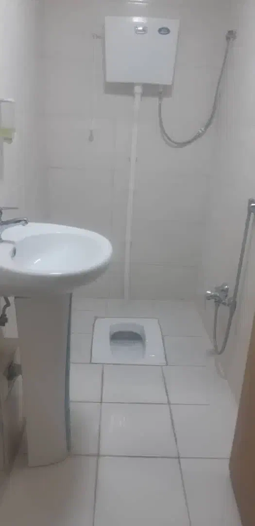 واحد کیسون فاز ۶ زون ۸ تخلیه آماده سکونت ۵۰پیش ۵|اجارهٔ آپارتمان|پرند, فاز ۶|دیوار