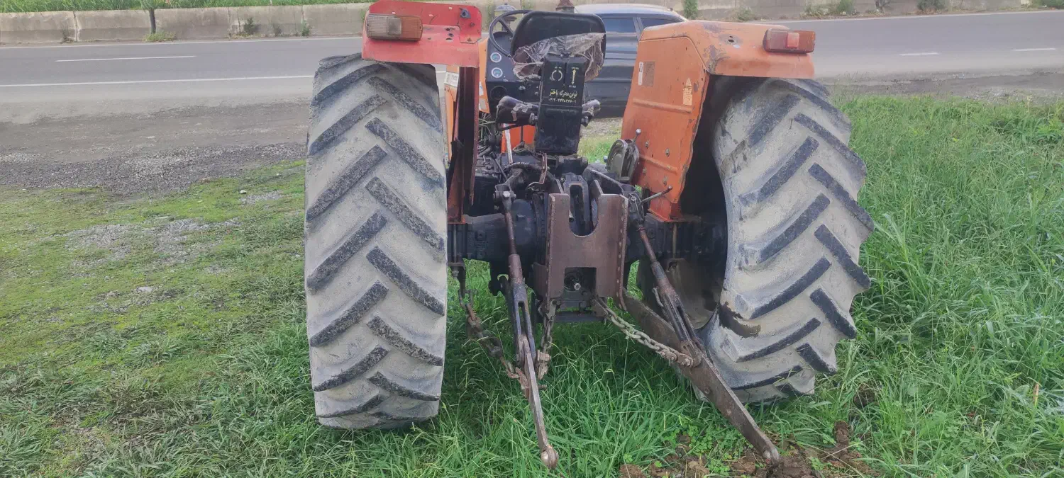 تراکتور مدل81|خودرو سنگین|چورزق, |دیوار