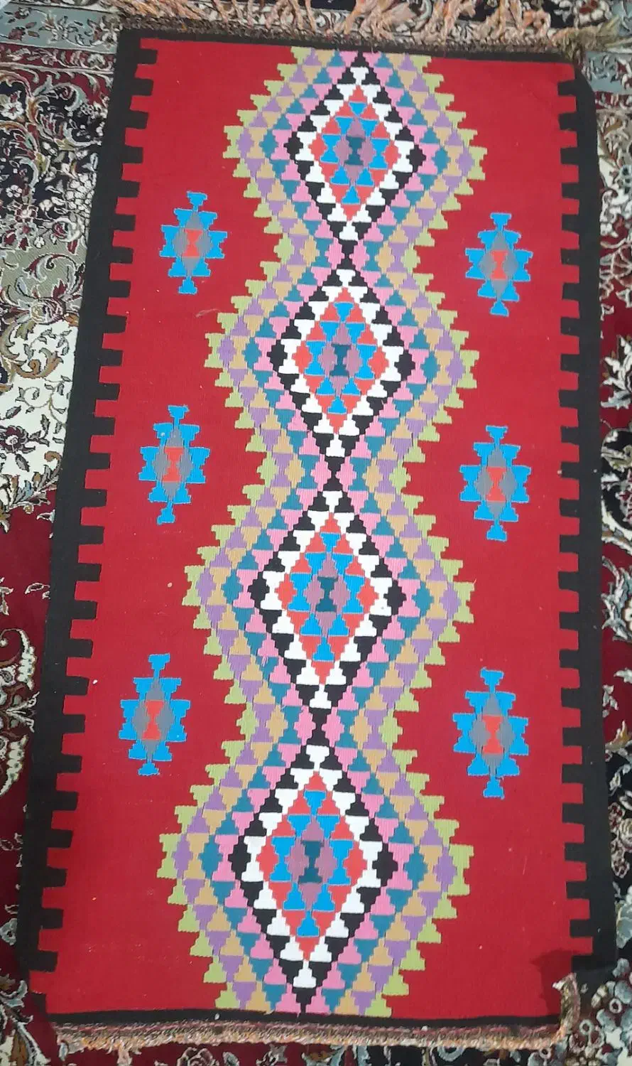 گلیم دست بافت|گلیم، جاجیم، گبه|قم, مهر آباد|دیوار