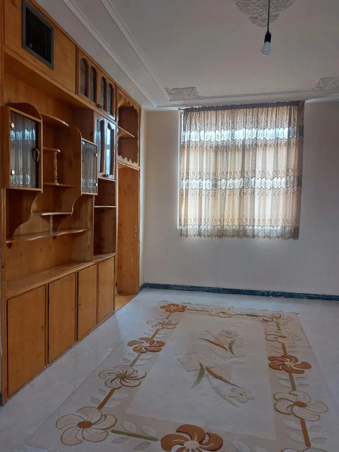 اجاره سویت روزانه|اجارهٔ کوتاه‌مدت آپارتمان و سوئیت|فولادشهر, A6|دیوار