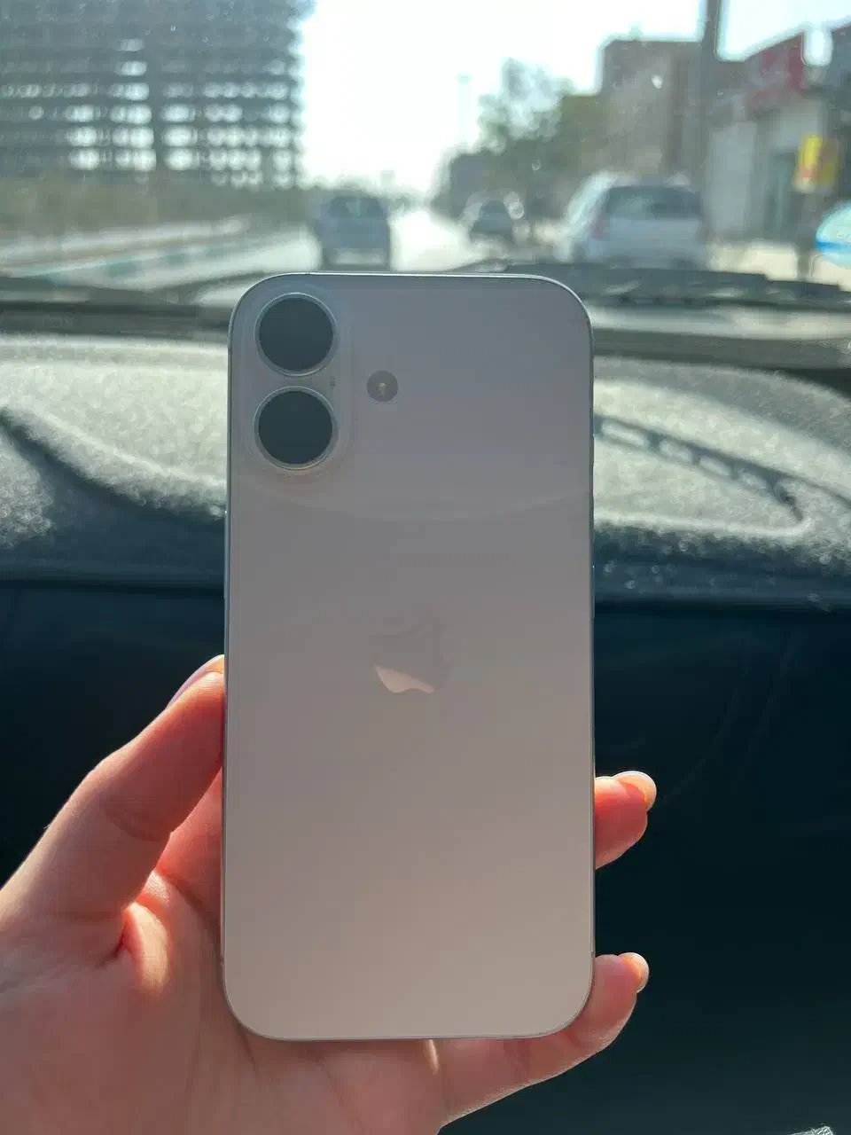 ایفون ۱۶ نرمال|موبایل|یزد, |دیوار