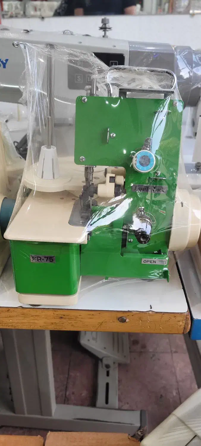 سردوز استوک ژاپن با تمام لوازم کامل ۳سال گارانتی|چرخ خیاطی و ریسندگی|مشهد, ابوذر|دیوار