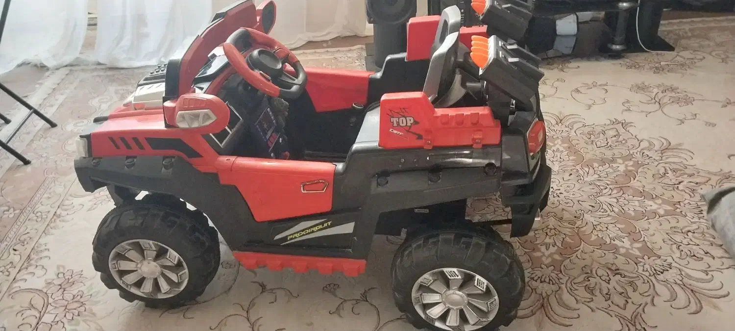 ماشین شارژی۲موتوره|اسباب‌‌بازی|اصفهان, شهرک کاوه|دیوار