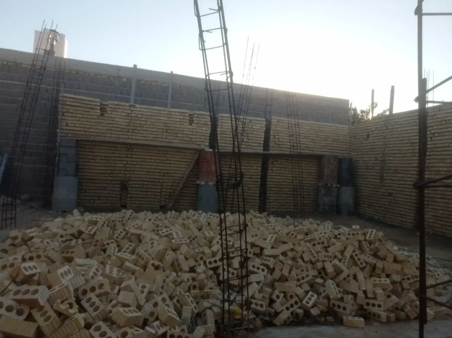 استابنا دیوارچینی پلاستر شیب بندی کف سازی سرامیک|خدمات پیشه و مهارت|داراب, |دیوار