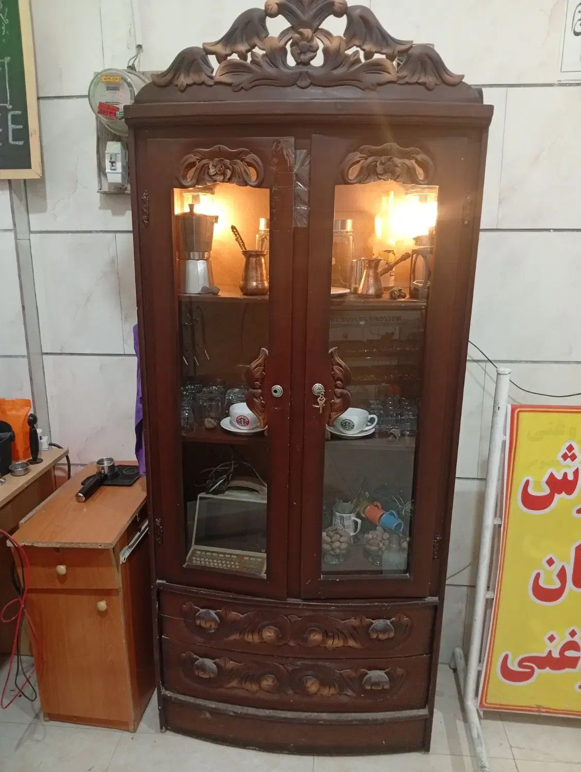 بوفه چوبی|بوفه، ویترین، کنسول|مراغه, |دیوار