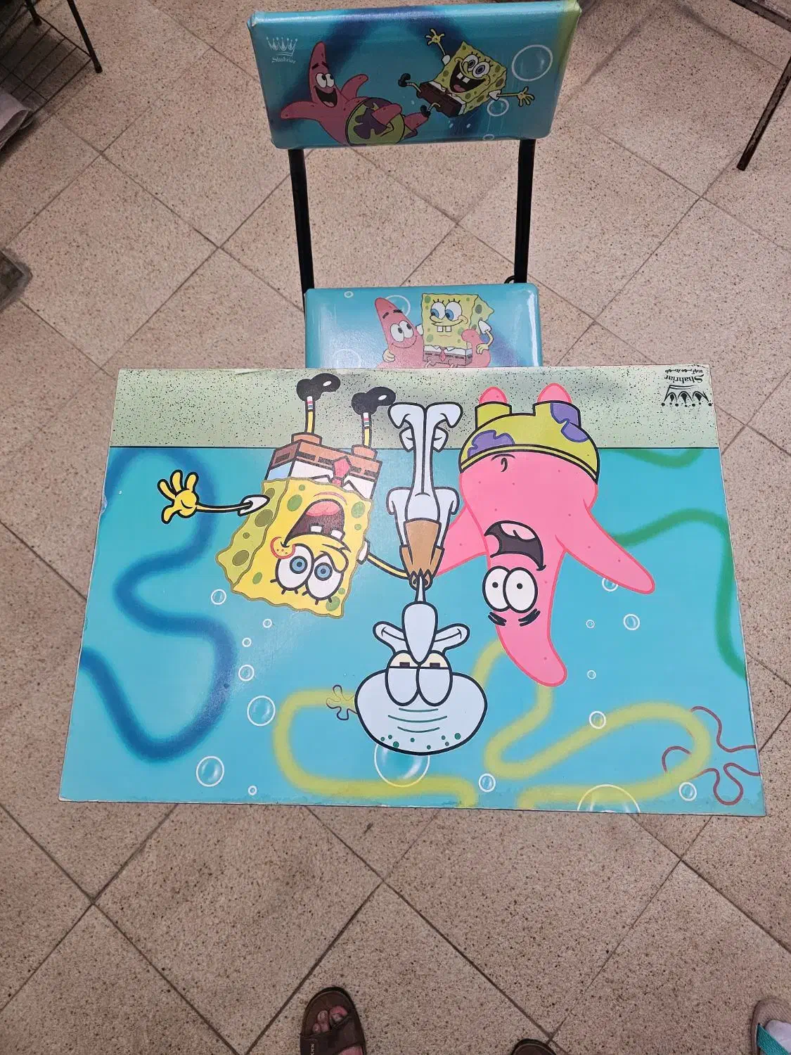 میزتحریرطرح دار|میز تحریر و کامپیوتر|شیراز, شهرک کوشکک|دیوار