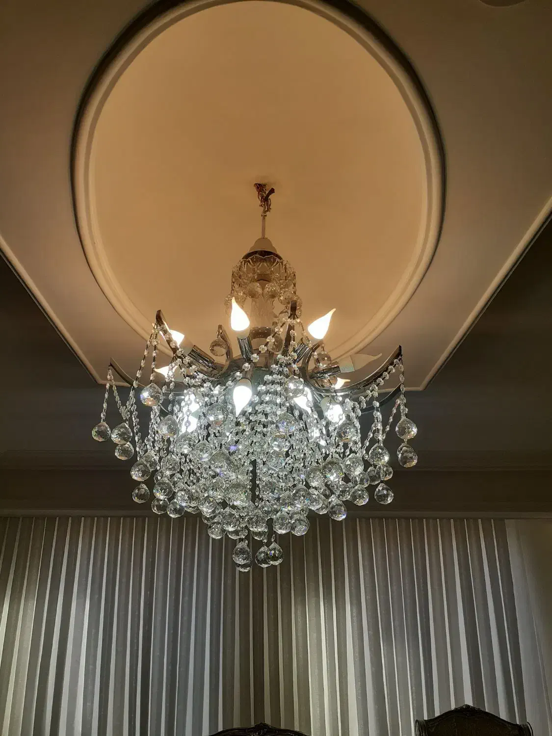 فروش لوستر|لوستر و چراغ آویز|دماوند, گیلاوند|دیوار