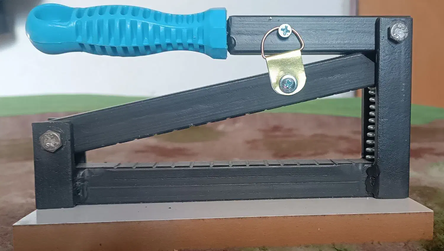 بادام شکن دستی|ظروف پختوپز|مهریز, |دیوار