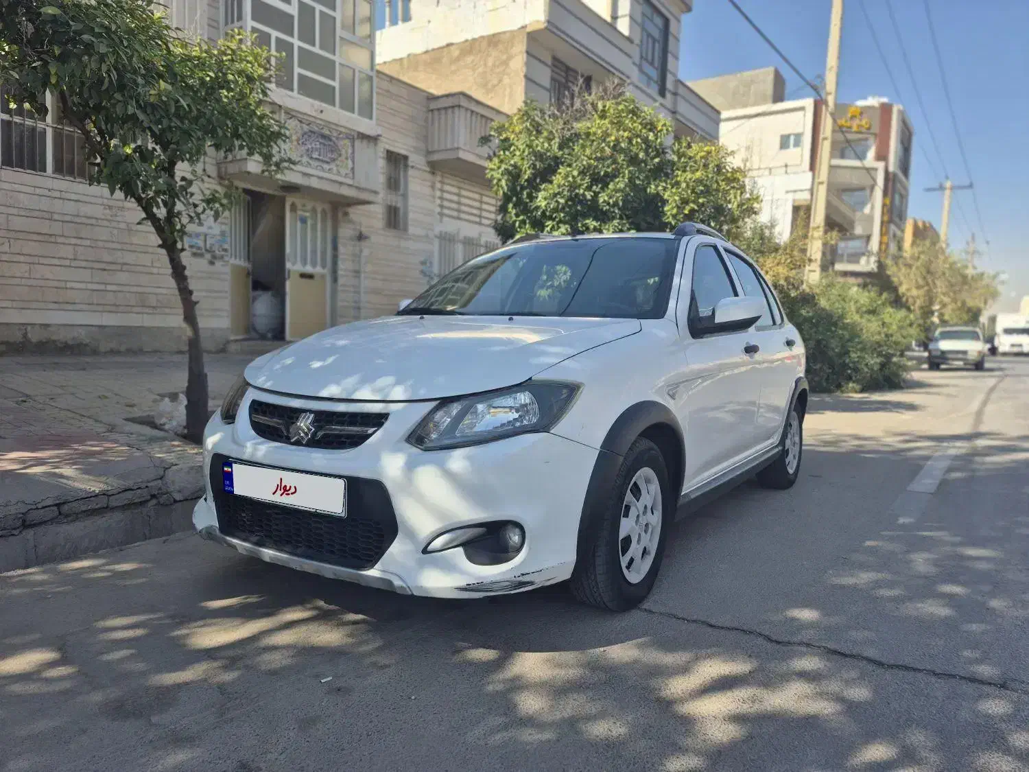 کوئیک ساده ۱۴۰۱ کارمندی|خودرو سواری و وانت|شیراز, کیان شهر|دیوار