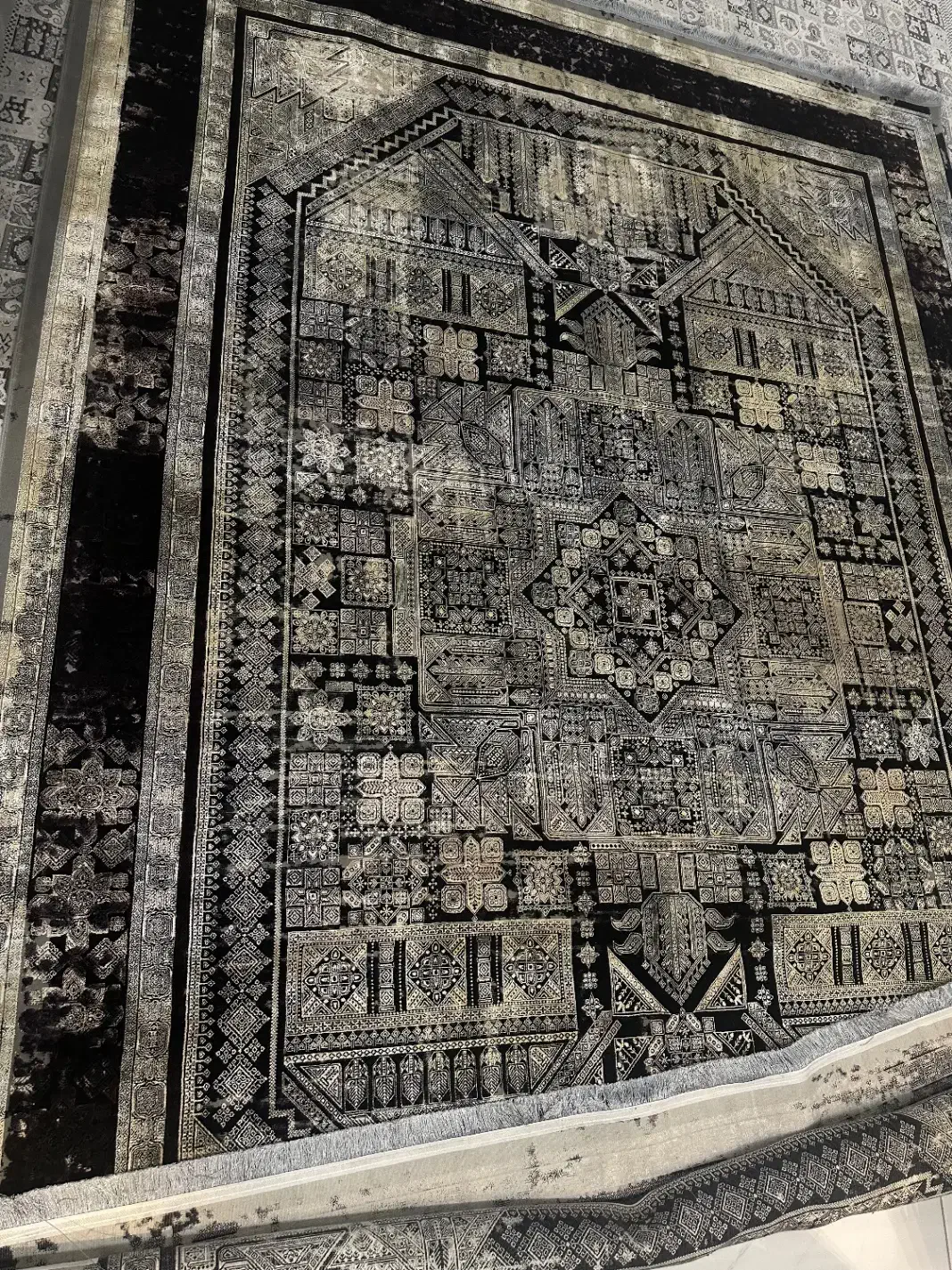 فرش|فرش|اندیشه, شهرک کوثر|دیوار