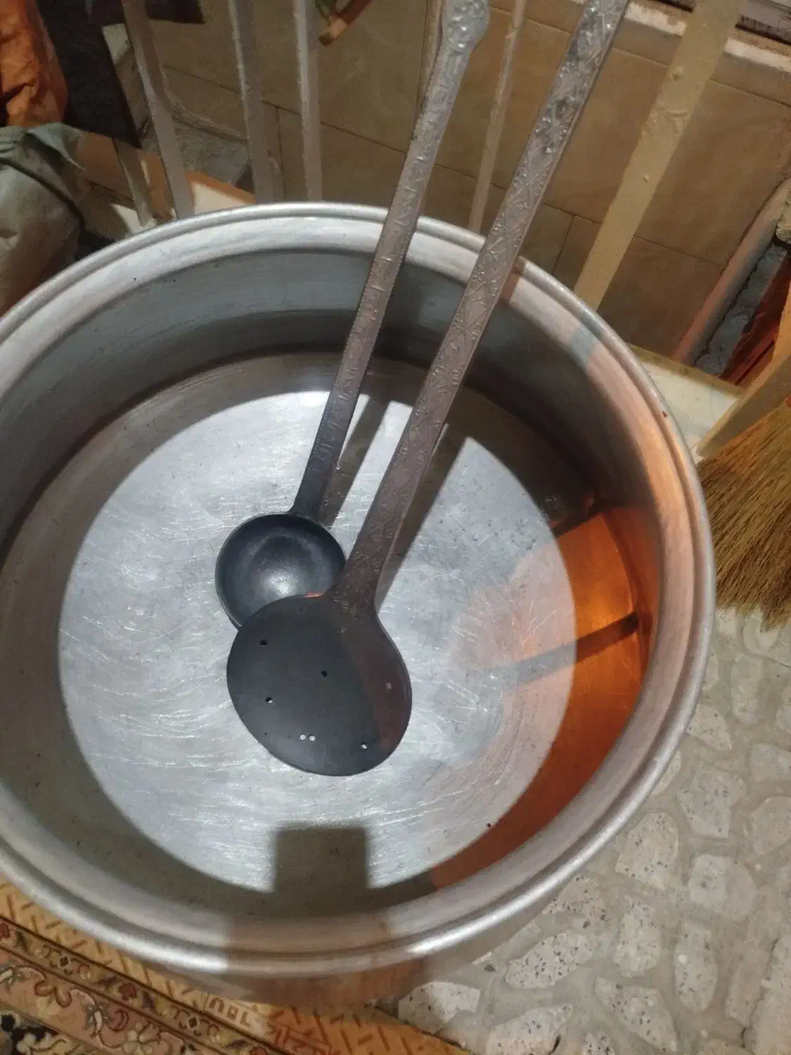 دیگ حلیم پزی بزرگ سالم سالم|ظروف پختوپز|کرج, مصباح|دیوار