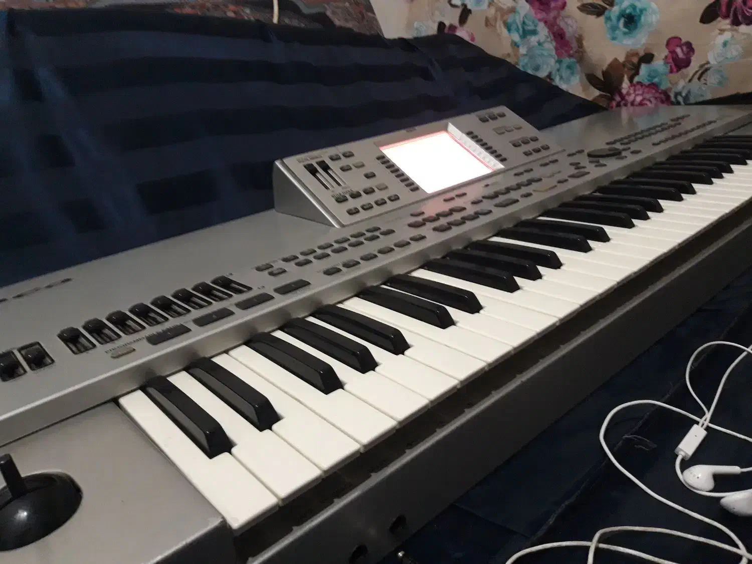 ارگ جنیسیس پرو|پیانو، کیبورد، آکاردئون|سبزوار, زینبیه|دیوار