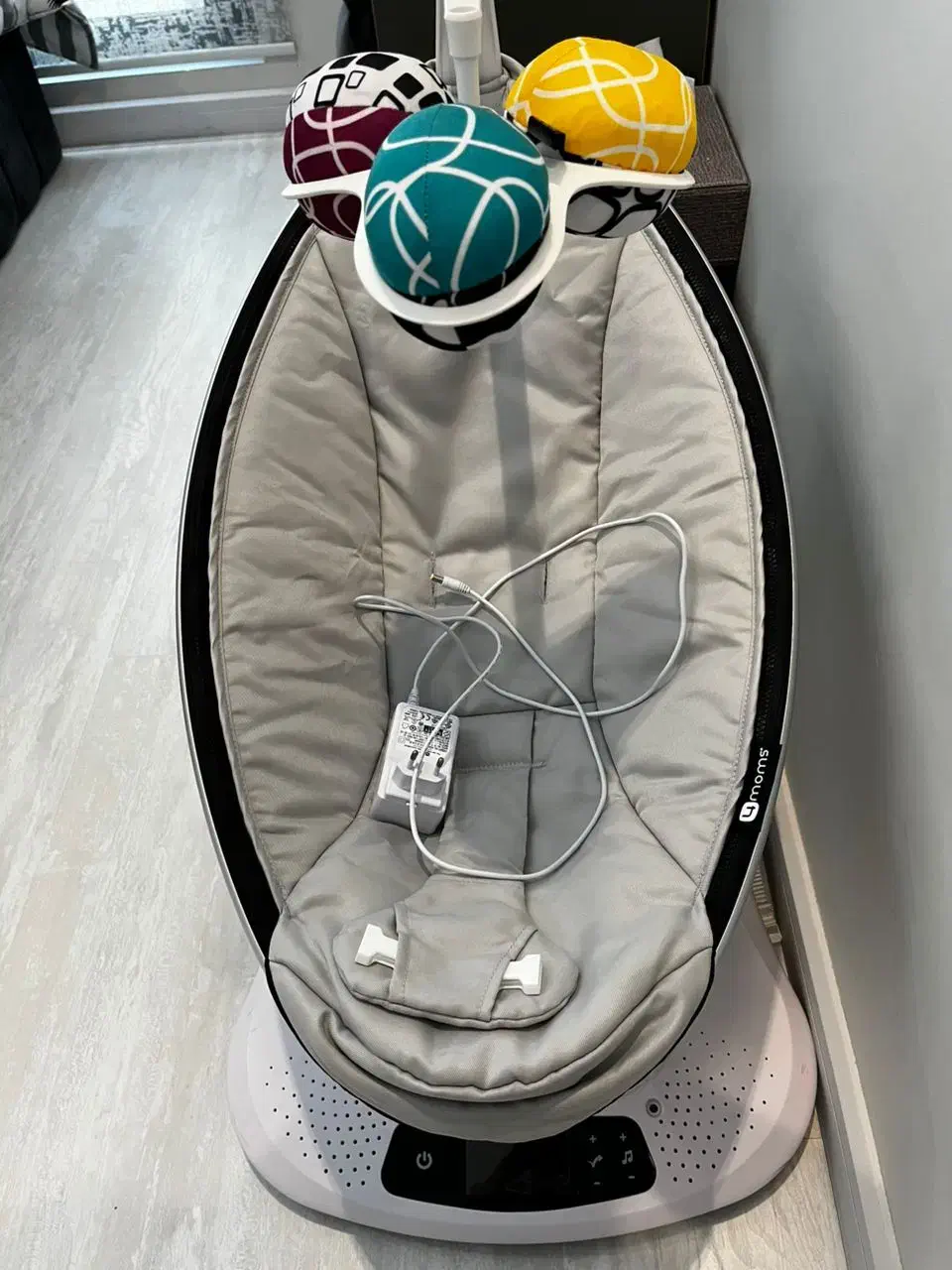 تاپ و گهواره برقی نوزاد|کالسکه و لوازم جانبی|تهران, حکمت|دیوار