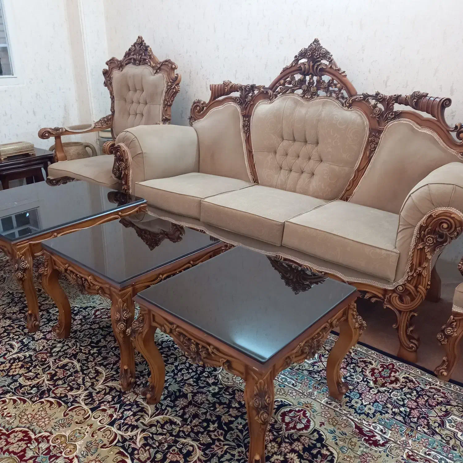 مبل سلطنتی|مبلمان خانگی و میز عسلی|زنجان, |دیوار