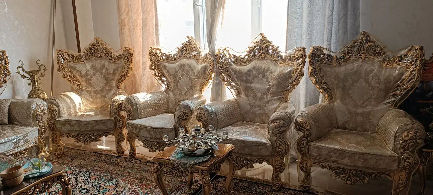 مبل سلطنتی 9نفره|مبلمان خانگی و میز عسلی|پرند, فاز ۶|دیوار