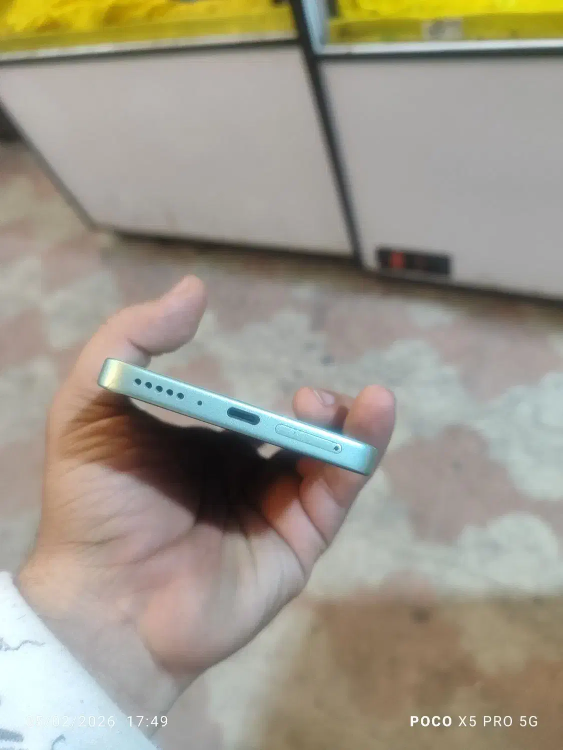 note13|موبایل|شیراز, دست خضر|دیوار