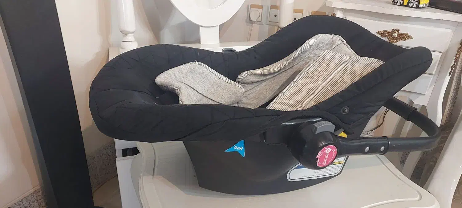 کریر|کالسکه و لوازم جانبی|گلپایگان, |دیوار