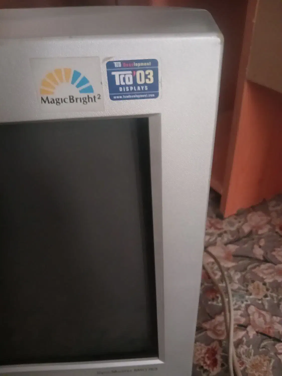 مانیتور قدیمی سامسونگ|قطعات و لوازم جانبی رایانه|قم, آزادگان|دیوار