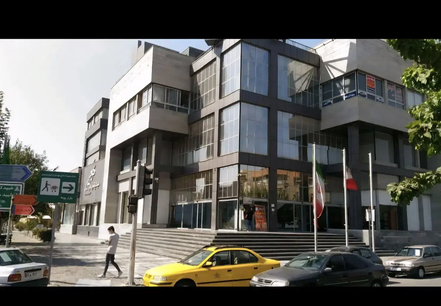 مغازه 17 متری|اجارهٔ مغازه و غرفه|تهران, عبدل‌آباد|دیوار