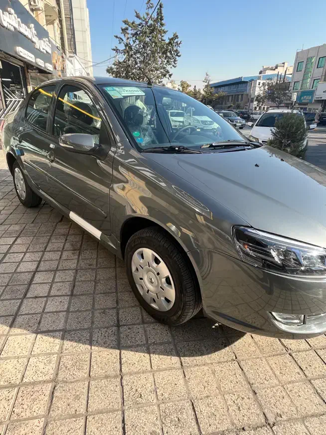 رانا پلاس مدل ۴۰۴|خودرو سواری و وانت|مشهد, دانشجو|دیوار