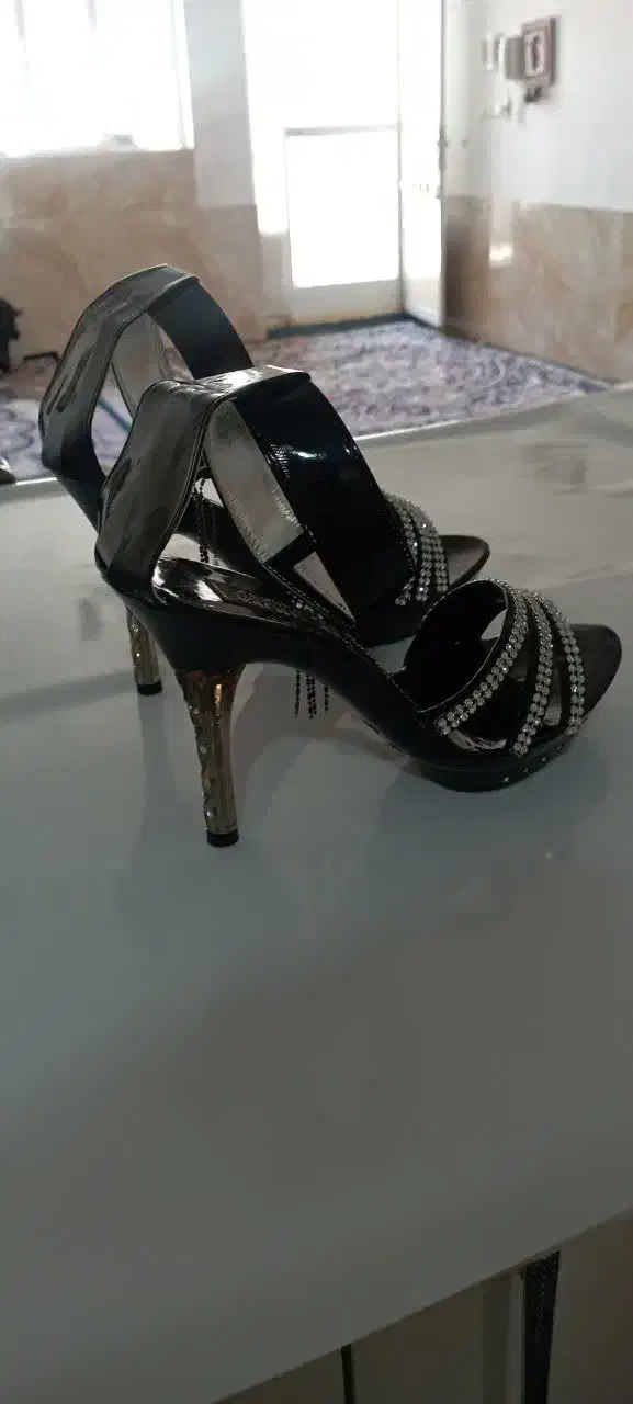 کفش|کیف، کفش، کمربند|سبزوار, گلشن|دیوار