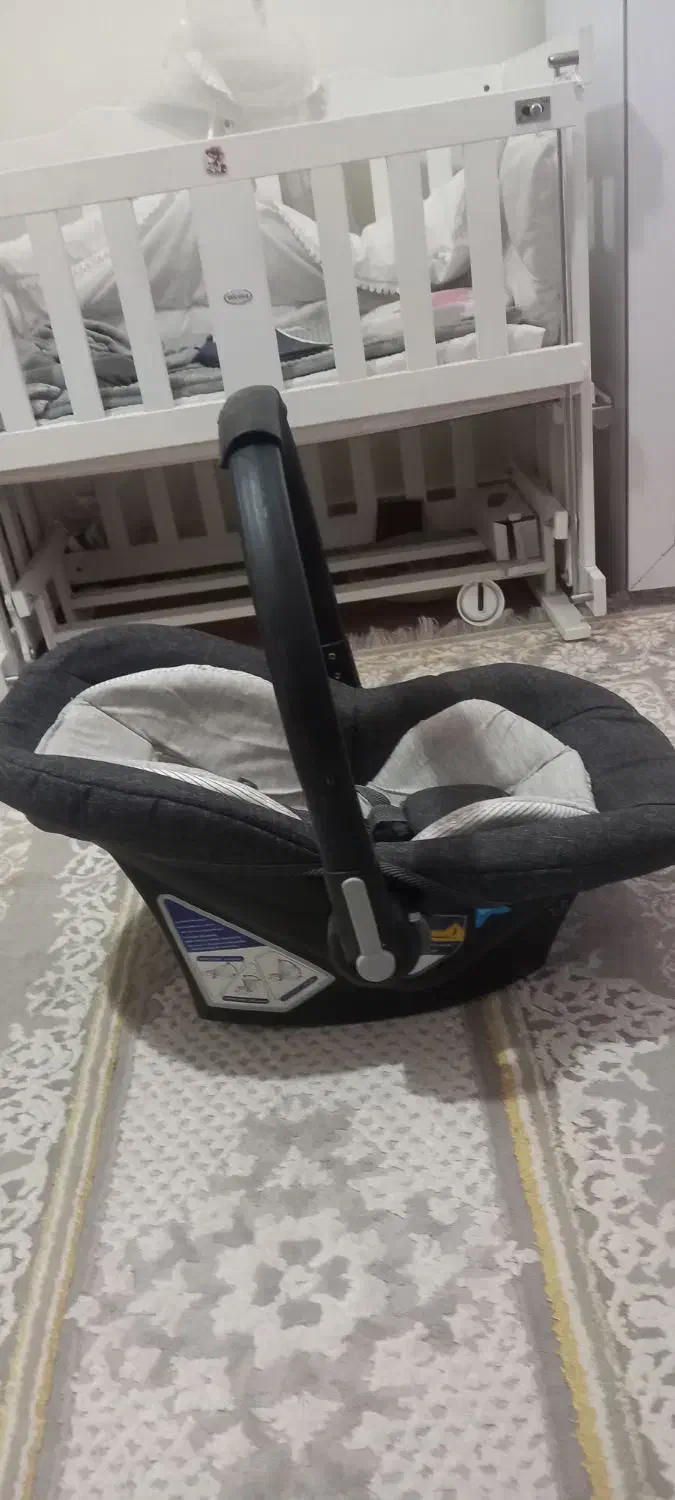 کریر و پارک نوزاد در حد نو|کالسکه و لوازم جانبی|تهران, علم و صنعت|دیوار