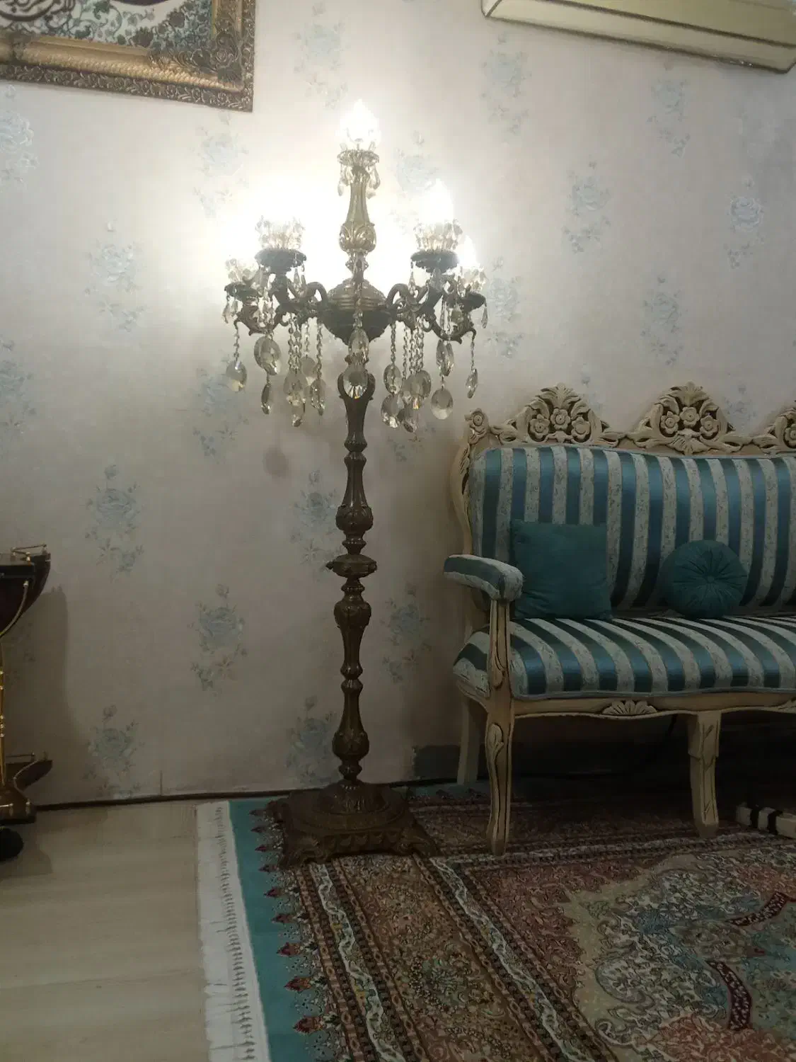 آباژور  برنج|چراغ خواب و آباژور|گنبد کاووس, |دیوار