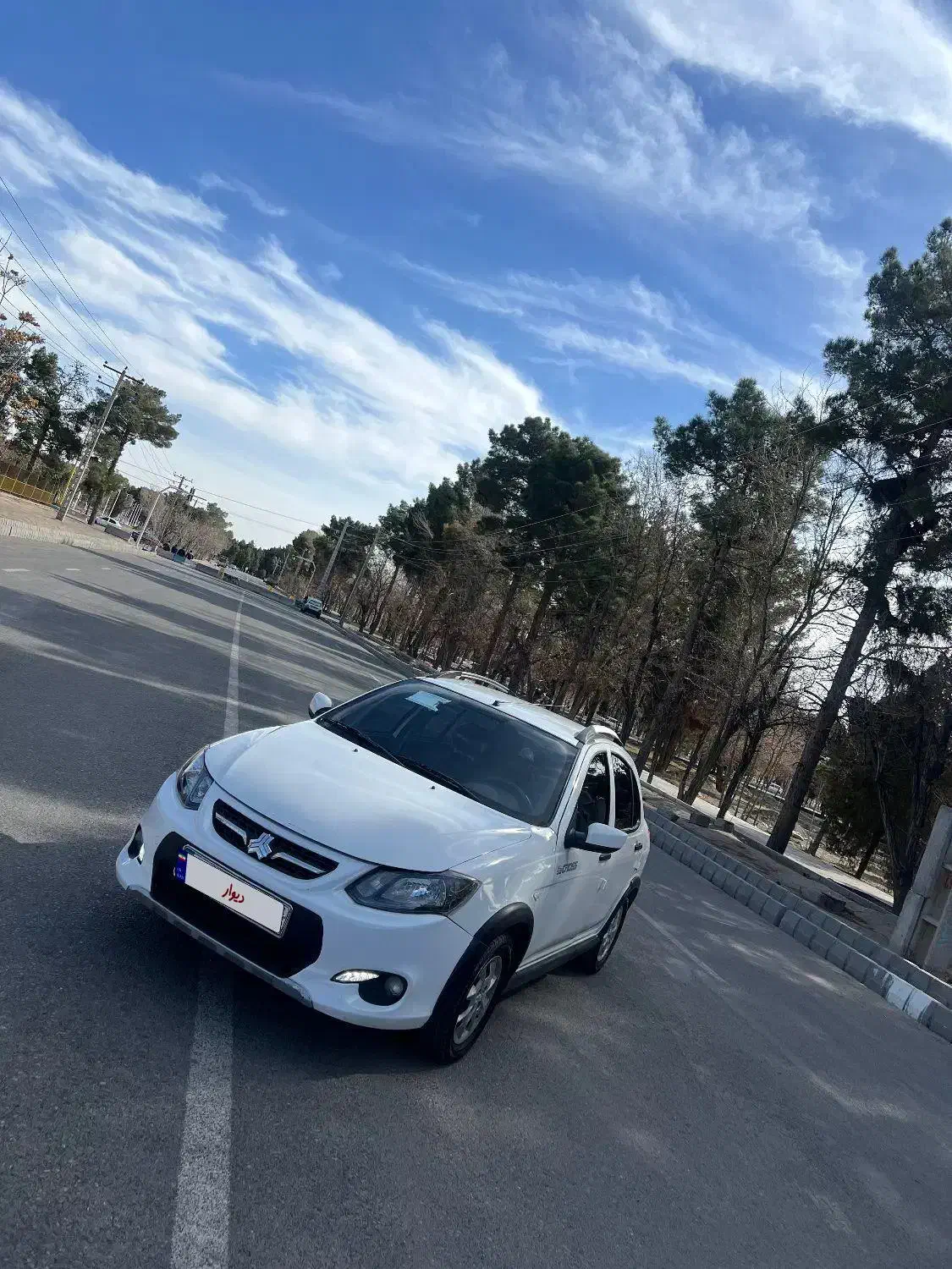 کوییک مدل1402|خودرو سواری و وانت|سیرجان, |دیوار