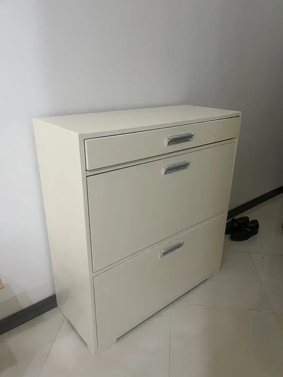 جاکفشی|جاکفشی، کمد، دراور|تهران, خاک سفید|دیوار