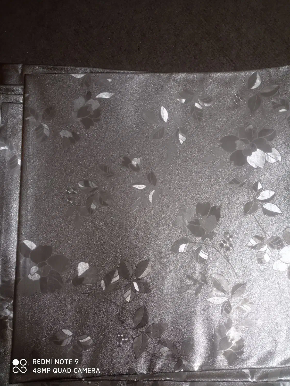 سفره مجلسی دورو نقره کوب نو|سفره، حوله، دستمال آشپزخانه|تهران, یافت‌آباد|دیوار