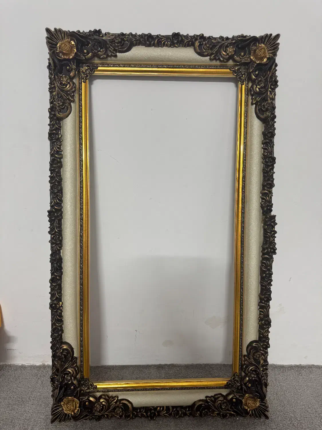 قاب عکس|تابلو، نقاشی، عکس|مشهد, هنرستان|دیوار