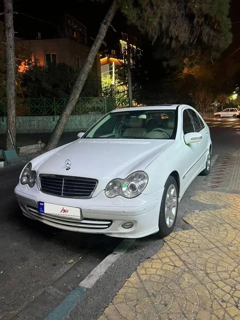 بنز C200 مدل ۲۰۰۶ فول|خودرو سواری و وانت|تهران, فردوس|دیوار