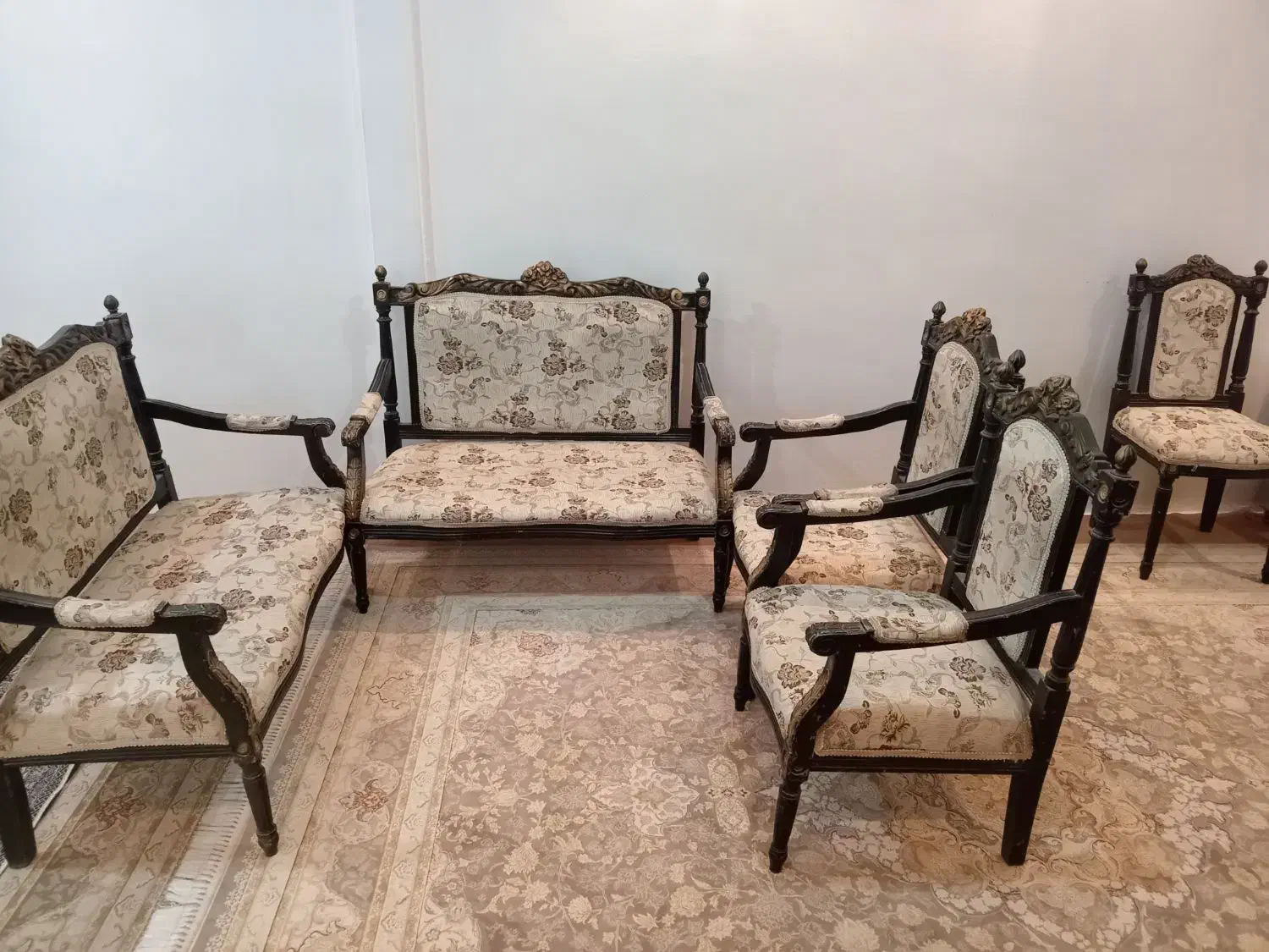مبل سلطنتی|مبلمان خانگی و میز عسلی|قوچان, |دیوار