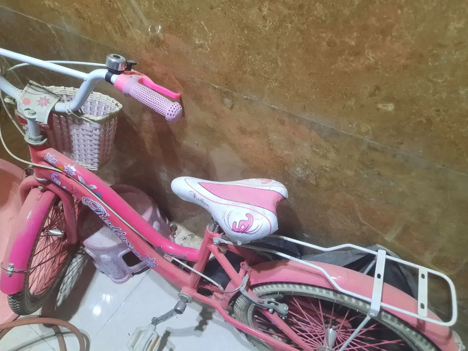 دوچرخه ۲۰ دخترانه|دوچرخه، اسکیت، اسکوتر|شیراز, کیان شهر|دیوار