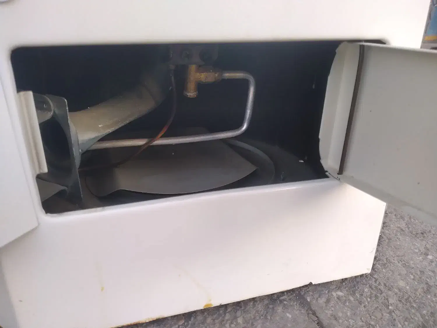 آبگرمکن...|آبگرمکن، پکیج، شوفاژ|جهرم, |دیوار