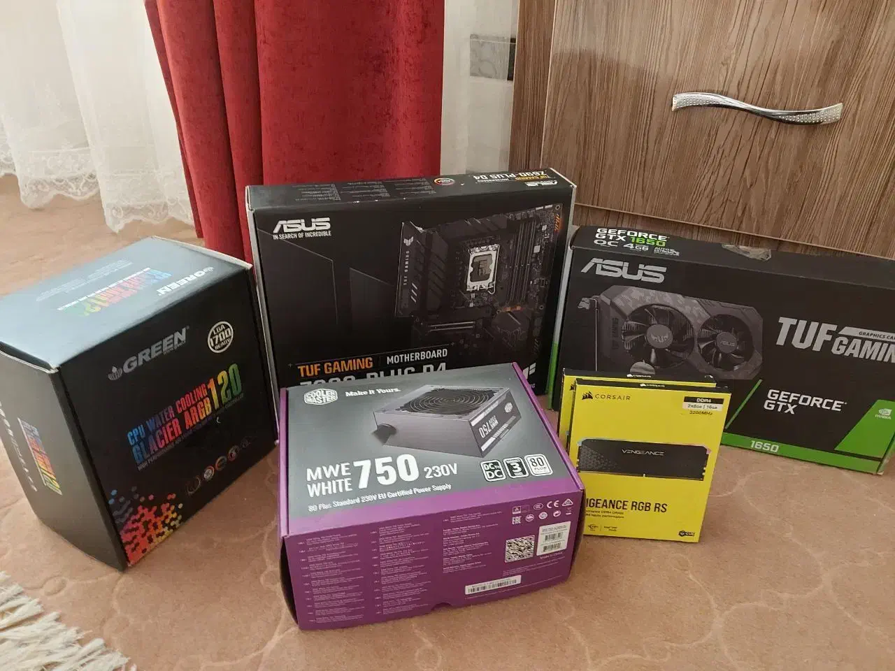 سیستم گیمینگ حرفه‌ای TUF اوپن باکس|رایانه رومیزی|خمینی‌شهر, |دیوار