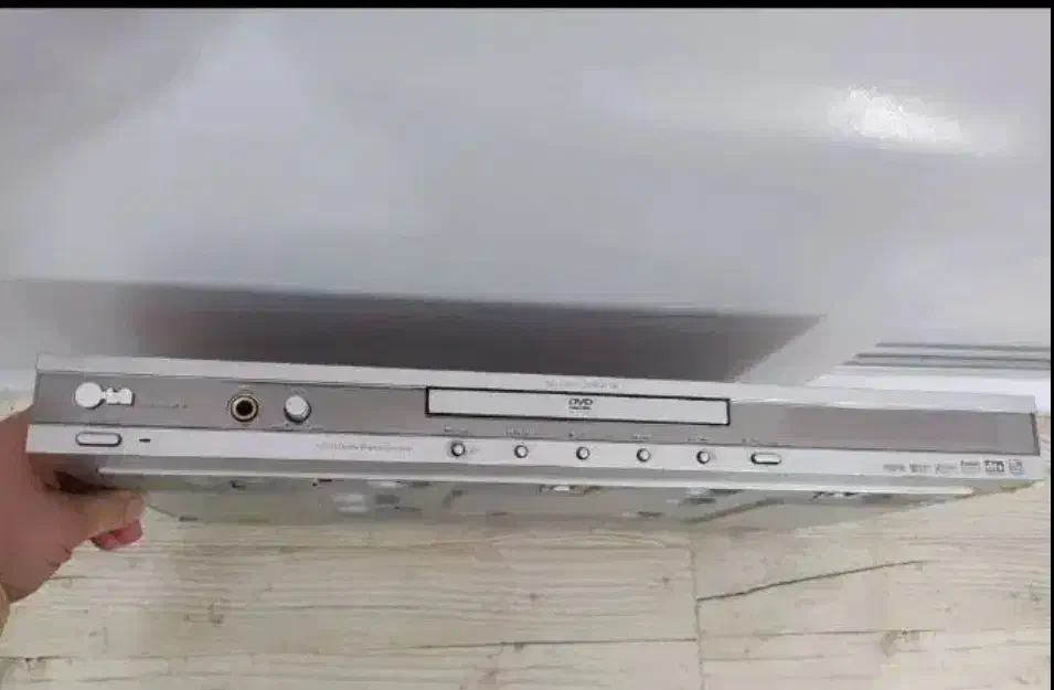 دی وی دی|پخشکننده DVD و ویدیو|همدان, |دیوار