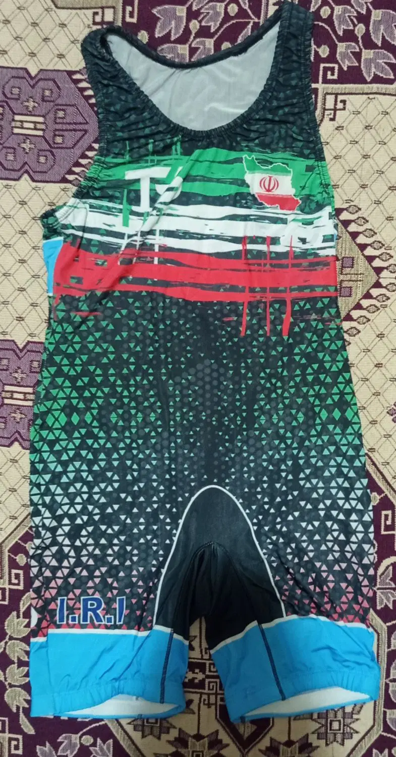 کشتی|لباس|باسمنج, |دیوار