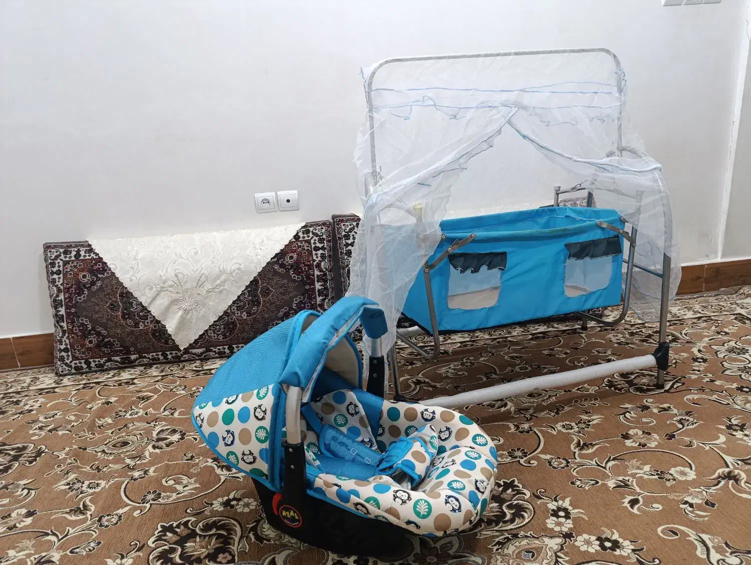 گهواره و کریر|کالسکه و لوازم جانبی|اسلامشهر, شهرک امام حسین (میان آباد)|دیوار