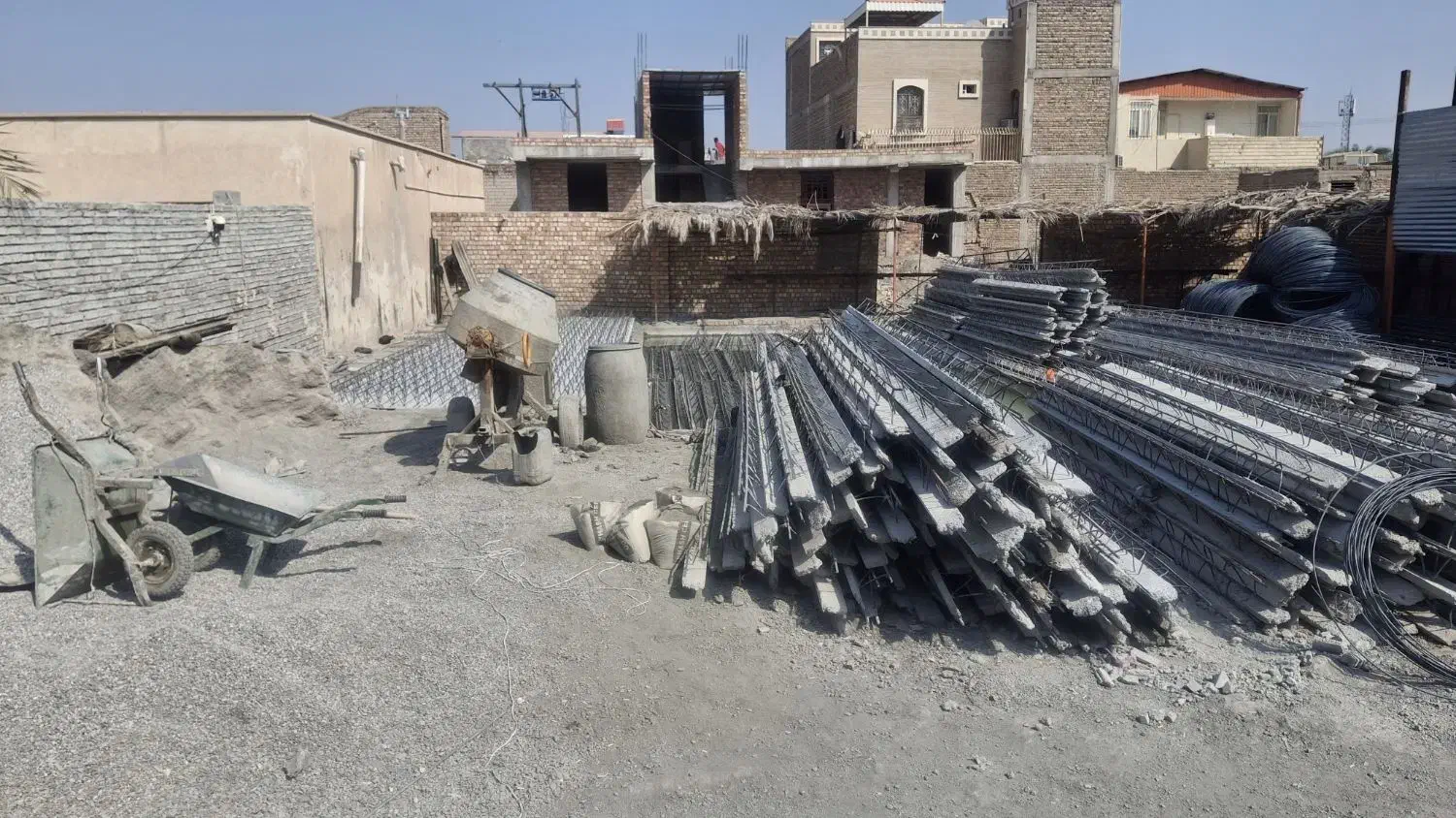 فروش آهن آلات و تیرچه با قیمت مناسب|مصالح و تجهیزات ساختمان|ایرانشهر, |دیوار