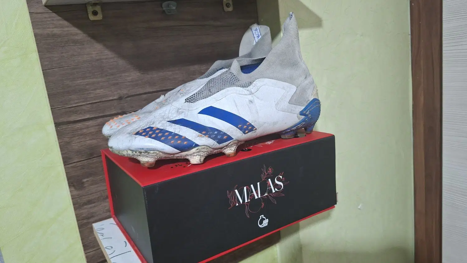 کفش PEREDEYTOR ADIDAS ORIGINAL|ورزش‌های توپی|مشهد, رستگار|دیوار
