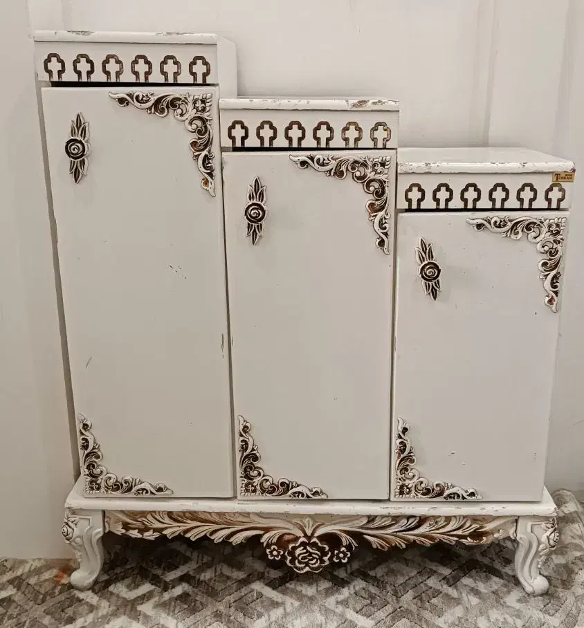 جاکفشی|جاکفشی، کمد، دراور|خرمآباد, |دیوار